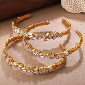 H100208878ef74e759bd5fcec5bcc24578