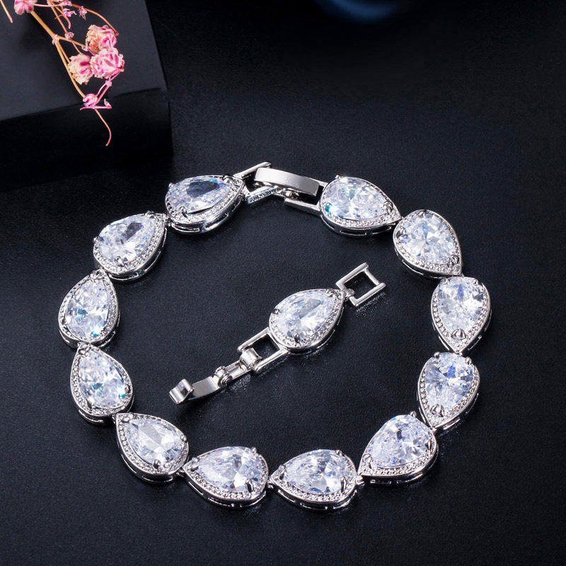  Western-style teardrop pink cubic zirconia tennis bracelet