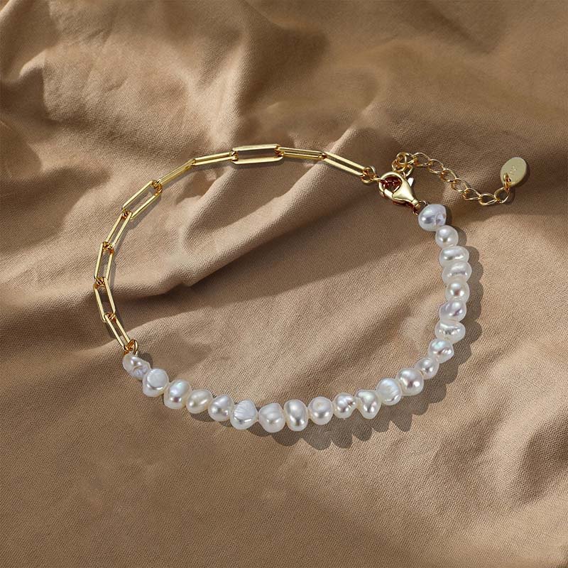 Pearl & Metal Chain Bracelet